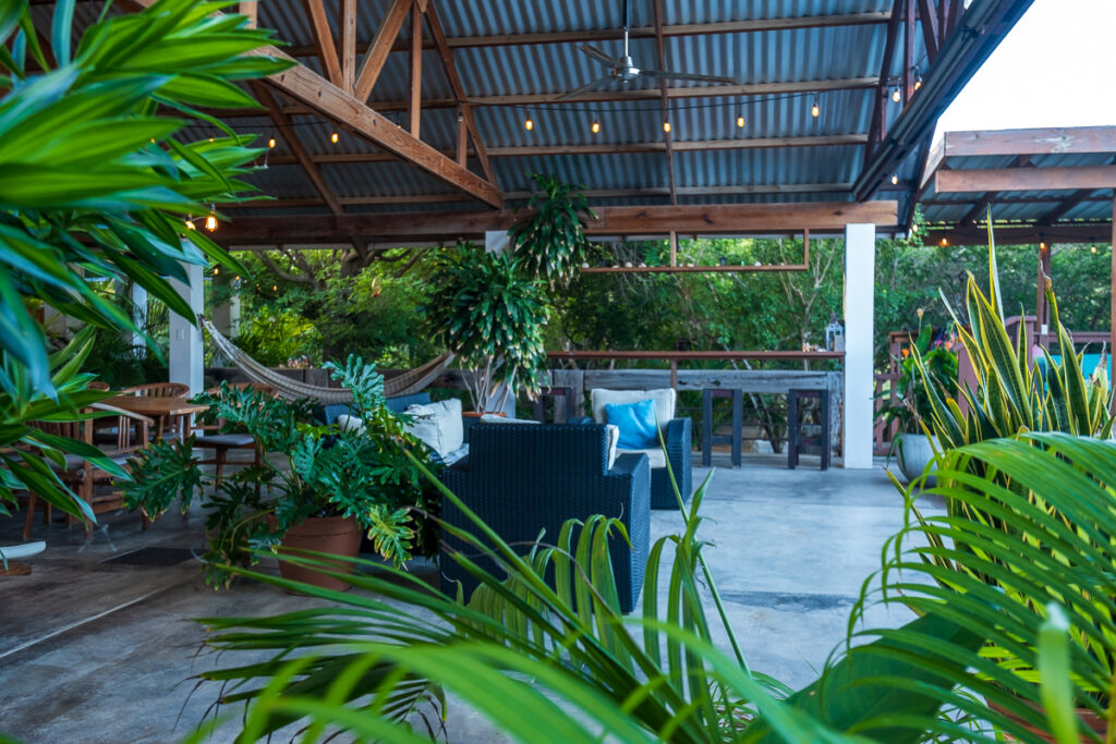 Garden of the Wariruri Lodge Villa in Aruba